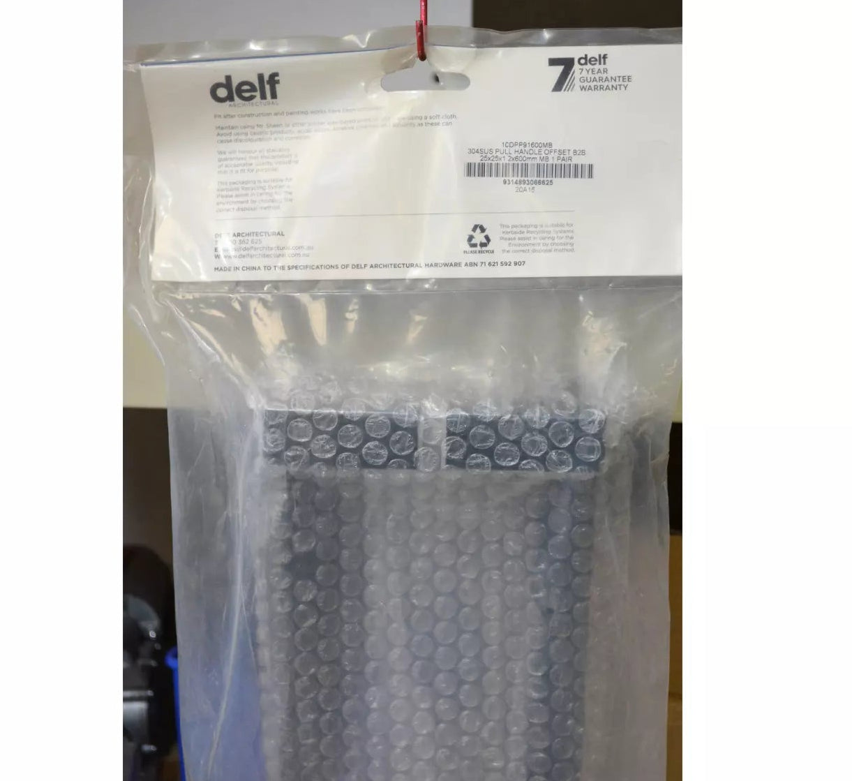 Delf Pull Handle B2B Square 25mm 316L 450mm Matt Black Twin